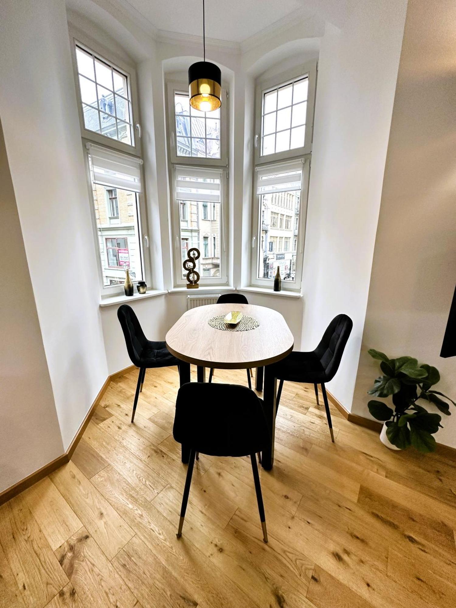 Apartamenty Dream Place Z Klimatyzacja ทอรูน ภายนอก รูปภาพ