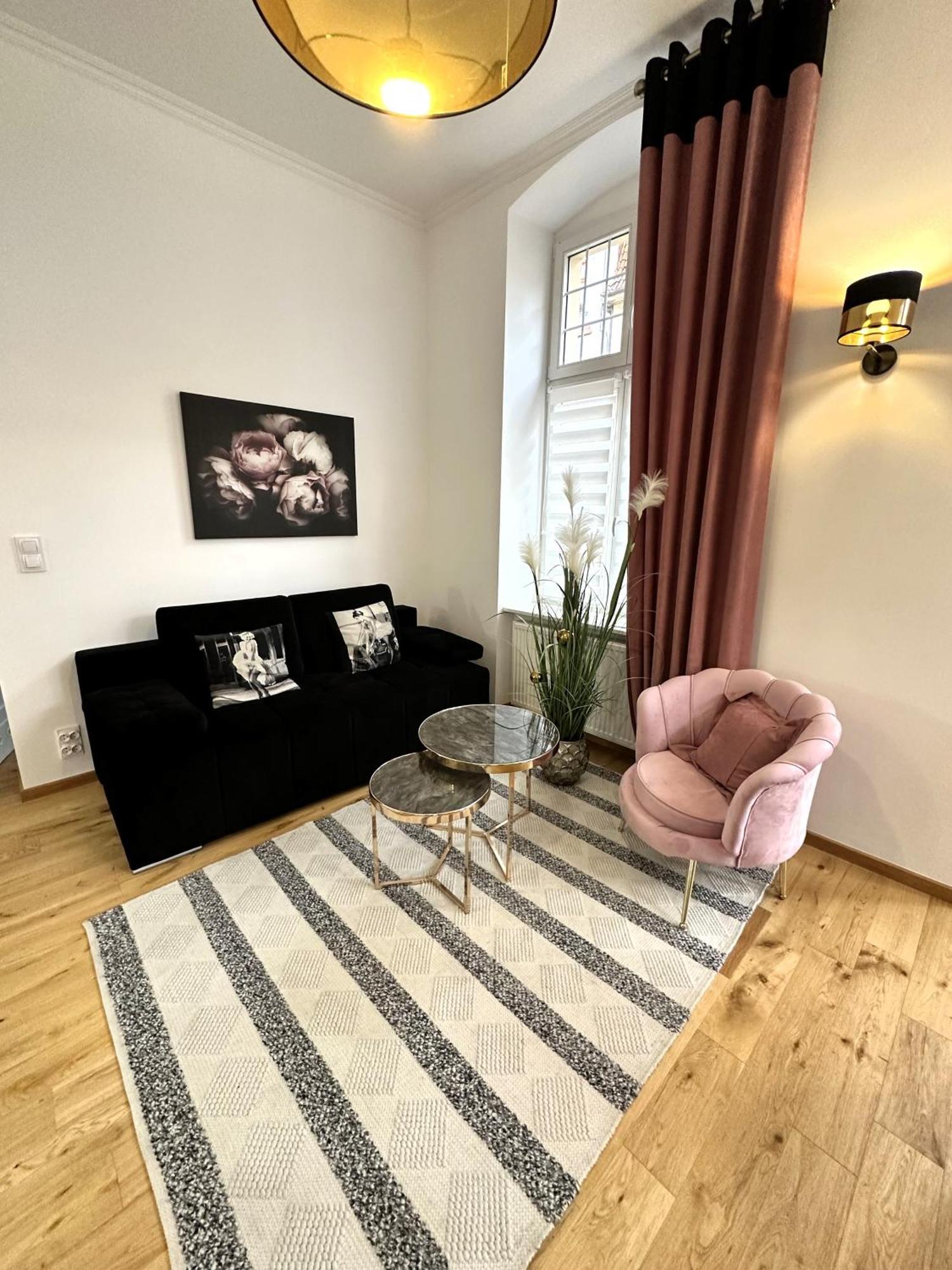 Apartamenty Dream Place Z Klimatyzacja ทอรูน ภายนอก รูปภาพ