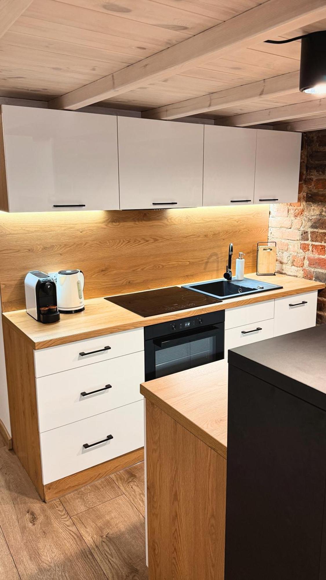 Apartamenty Dream Place Z Klimatyzacja ทอรูน ภายนอก รูปภาพ